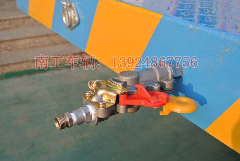 汽車(chē)接口 汽車(chē)接口