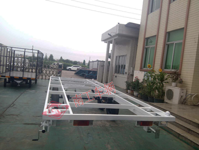 1676268642924049.jpg 4噸房車底盤 平板全掛拖車5I.jpg