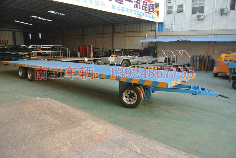 13米帶汽剎重型平板車 加長(zhǎng)型全掛車3.jpg