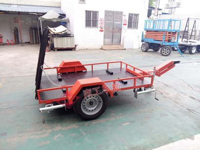 1676423230922375.jpg 1.5噸機(jī)器人用ATV工具拖車3I.jpg