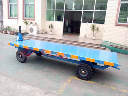 1676423495977170.jpg 4噸藍(lán)色平板小拖車全掛式3I.jpg