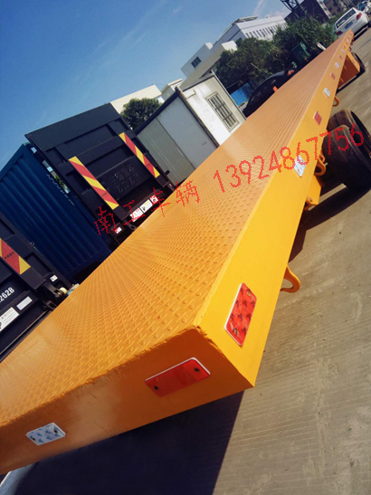 1676684307646995.jpg 40噸12.5米加長(zhǎng)重型平板拖車1I.jpg