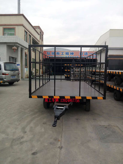 1677207962867957.jpg 5噸護(hù)欄型平板車(chē)2I.jpg
