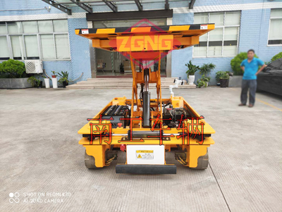 1685519742103501.jpg 2噸遙控自走式升降平臺4I.jpg