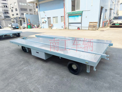 1733899376272967.jpg 船體艉段運輸平板拖車4I.jpg