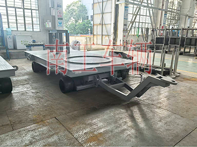 5噸牽引平板拖車 帶上裝架6I.jpg