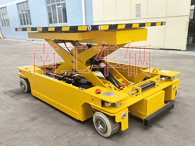 2噸移動式升降平臺 臺面帶伸縮1I.jpg
