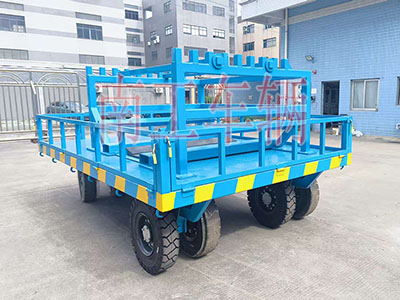 1766797728723605.jpg 15噸牽引平板拖車護欄型工具拖車3I.jpg