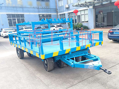 1766797760836401.jpg 15噸牽引平板拖車護欄型工具拖車I.jpg