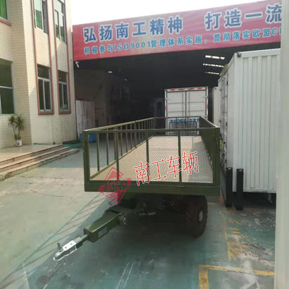 1769073312817336.jpg 5噸護欄平板拖車軍綠色2I.jpg